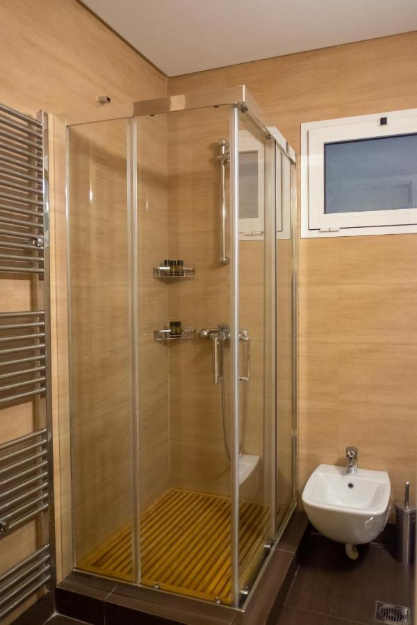 Two Bedroom Apt In Syntagma - Ermou Area Atenas Exterior foto